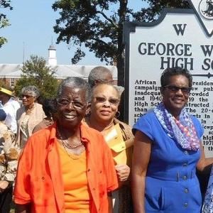 Meet your Posher, Frances